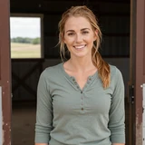 Profile photo of Ashley K., Dairy & Hay farmer in Kansas