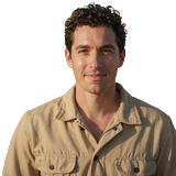 Profile photo of Ethan R., Sustainable Grain farmer in Iowa