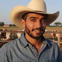 Profile photo of Omar K., Cattle Ranching farmer in Texas