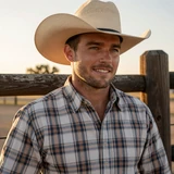 Profile photo of Jake T., Cattle Ranching farmer in Texas