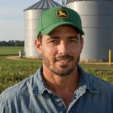 Profile photo of Travis D., Soybean & Corn farmer in Missouri