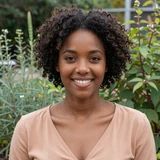 Profile photo of Grace L., Vegetable & Herb farmer in North Carolina