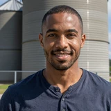 Profile photo of Marcus T., Poultry & Grain farmer in Alabama